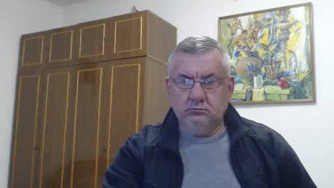 Snapshot of machomale3 chatting on March 2, 2025, 3:27 pm Macho online show from March 2, 2025, 3:27 pm