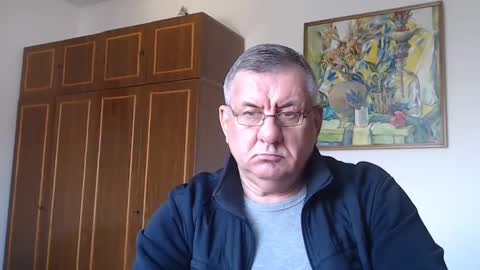 Snapshot of machomale3 chatting on March 4, 2025, 12:01 pm Macho online show from March 4, 2025, 12:01 pm