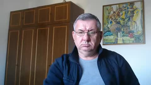 Snapshot of machomale3 chatting on March 6, 2025, 11:58 am Macho online show from March 6, 2025, 11:58 am