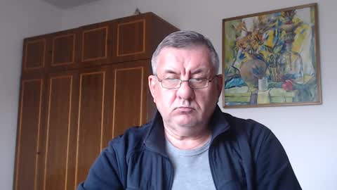 Snapshot of machomale3 chatting on March 7, 2025, 2:56 pm Macho online show from March 7, 2025, 2:56 pm