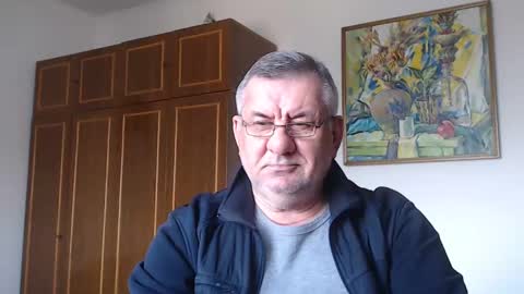 Snapshot of machomale3 chatting on March 9, 2025, 12:20 pm Macho online show from March 9, 2025, 12:20 pm