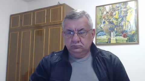 Snapshot of machomale3 chatting on March 11, 2025, 8:53 pm Macho online show from March 11, 2025, 8:53 pm