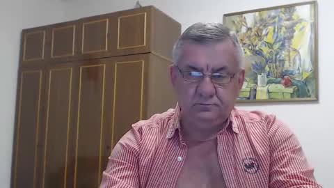 Snapshot of machomale3 chatting on March 12, 2025, 8:41 pm Macho online show from March 12, 2025, 8:41 pm