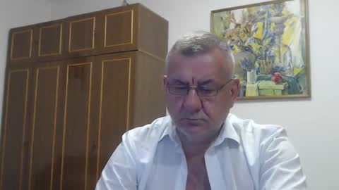 Snapshot of machomale3 chatting on September 13, 2025, 4:40 pm Macho online show from September 13, 2025, 4:40 pm