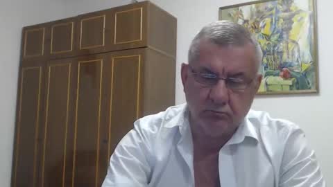 Snapshot of machomale3 chatting on September 18, 2025, 6:10 pm Macho online show from September 18, 2025, 6:10 pm