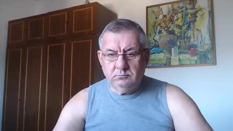 Snapshot of machomale3 chatting on September 26, 2025, 12:20 pm Macho online show from September 26, 2025, 12:20 pm