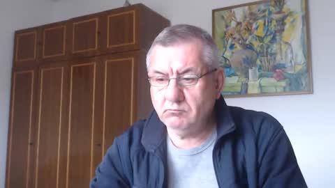 Snapshot of machomale3 chatting on October 3, 2025, 7:16 am Macho online show from October 3, 2025, 7:16 am