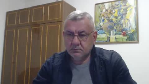 Snapshot of machomale3 chatting on October 7, 2025, 8:06 pm Macho online show from October 7, 2025, 8:06 pm