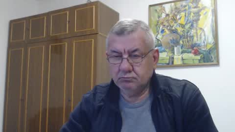 Snapshot of machomale3 chatting on October 19, 2025, 2:50 pm Macho online show from October 19, 2025, 2:50 pm