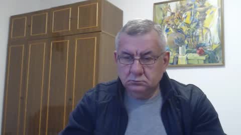 Snapshot of machomale3 chatting on October 22, 2025, 3:01 pm Macho online show from October 22, 2025, 3:01 pm