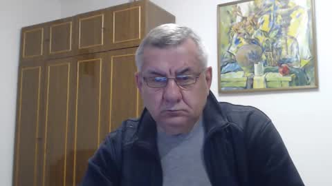 Snapshot of machomale3 chatting on October 29, 2025, 5:04 pm Macho online show from October 29, 2025, 5:04 pm