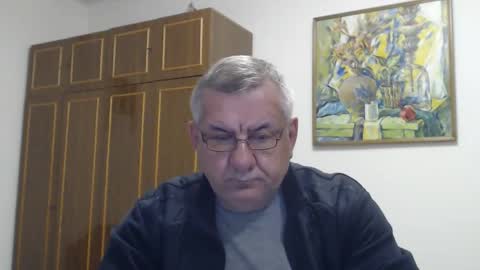 Snapshot of machomale3 chatting on October 30, 2025, 9:15 pm Macho online show from October 30, 2025, 9:15 pm