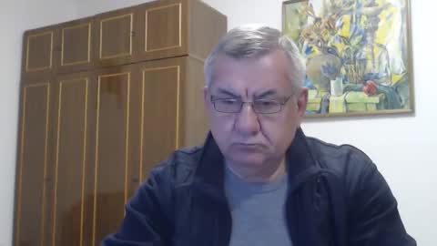 Snapshot of machomale3 chatting on November 3, 2025, 2:51 pm Macho online show from November 3, 2025, 2:51 pm