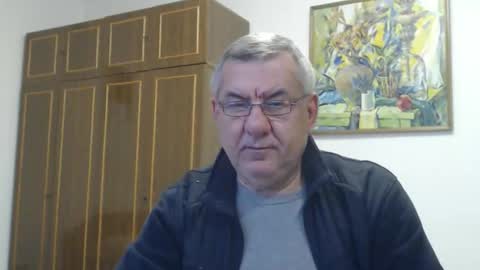 Snapshot of machomale3 chatting on November 21, 2025, 1:32 pm Macho online show from November 21, 2025, 1:32 pm