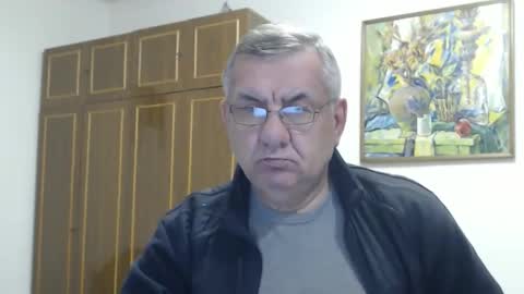 Snapshot of machomale3 chatting on January 8, 2026, 4:42 pm Macho online show from January 8, 2026, 4:42 pm