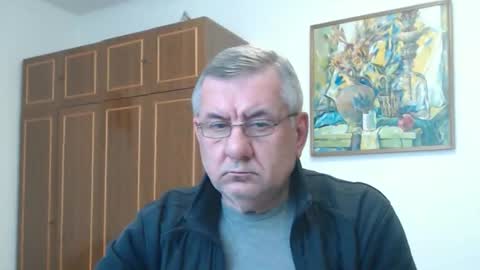 Snapshot of machomale3 chatting on January 11, 2026, 12:54 pm Macho online show from January 11, 2026, 12:54 pm