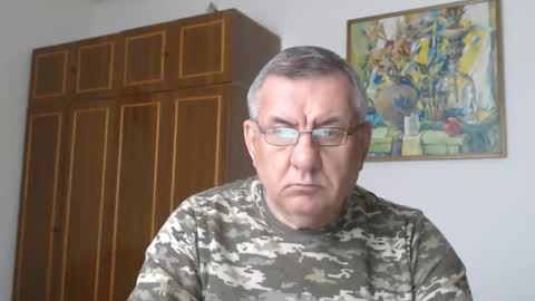 Snapshot of machomale3 chatting on February 5, 2026, 1:49 pm Macho online show from February 5, 2026, 1:49 pm