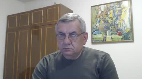 Snapshot of machomale3 chatting on February 16, 2026, 7:43 pm Macho online show from February 16, 2026, 7:43 pm