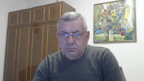 Snapshot of machomale3 chatting on March 1, 2026, 5:37 pm Macho online show from March 1, 2026, 5:37 pm