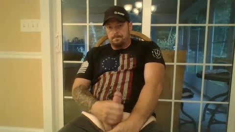 Snapshot of mackp5151 chatting on August 6, 2026, 9:33 am mackp5151 online show from August 6, 2026, 9:33 am