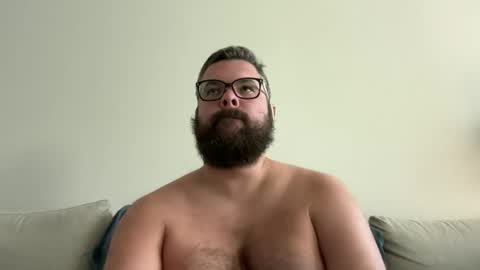 macrackin33 online show from November 2, 2025, 4:20 pm