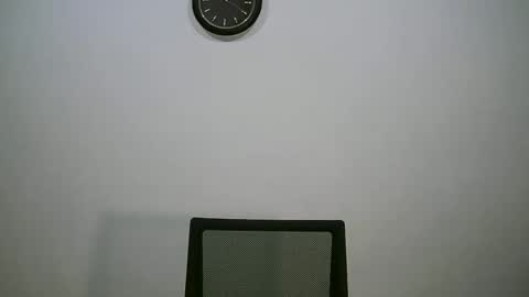 Snapshot of mad_masturbador_45 chatting on April 1, 2026, 2:34 am Cris B online show from April 1, 2026, 2:34 am