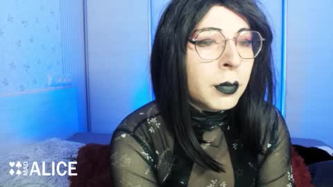 Snapshot of madalicexxx chatting on November 3, 2025, 7:48 pm Alice online show from November 3, 2025, 7:48 pm
