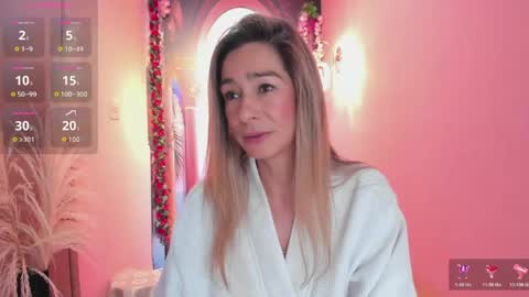 Dalila online show from June 2, 2026, 12:40 pm