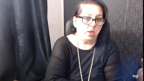 Snapshot of madam_sanjanne chatting on October 5, 2025, 1:59 am Madam Sanjanne online show from October 5, 2025, 1:59 am