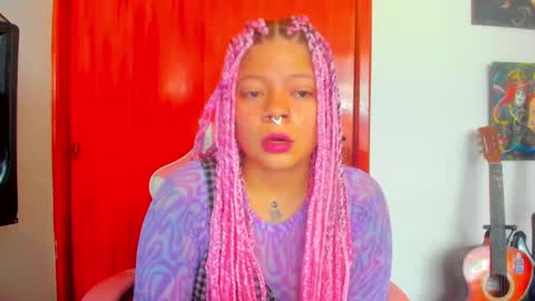 Snapshot of madam_sativa chatting on September 16, 2025, 6:42 pm di online show from September 16, 2025, 6:42 pm