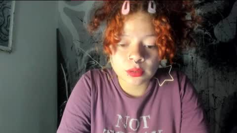 Snapshot of madam_sativa chatting on October 16, 2025, 8:43 pm di online show from October 16, 2025, 8:43 pm