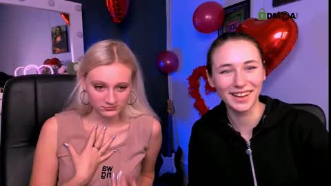 Snapshot of madam_ulis chatting on February 15, 2025, 1:27 pm Ulis online show from February 15, 2025, 1:27 pm