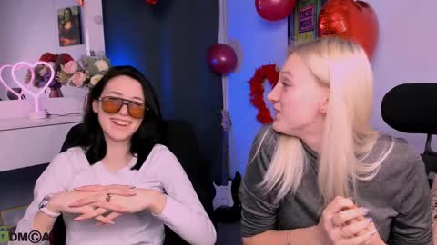 Snapshot of madam_ulis chatting on February 17, 2025, 4:15 pm Ulis online show from February 17, 2025, 4:15 pm