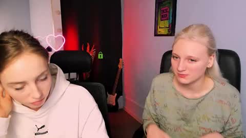 Snapshot of madam_ulis chatting on March 7, 2025, 9:18 am Ulis online show from March 7, 2025, 9:18 am