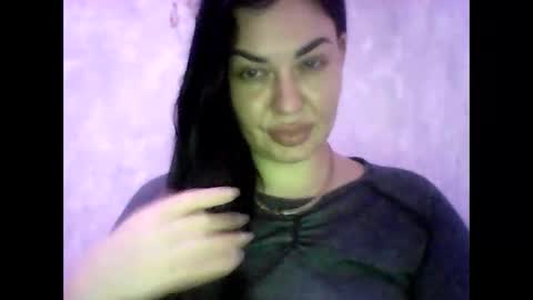 Snapshot of madame_charm21 chatting on November 30, 2025, 11:53 pm madame_charm21 online show from November 30, 2025, 11:53 pm