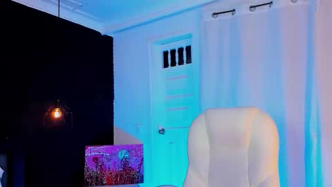  madame lilith  online show from October 30, 2025, 11:11 am