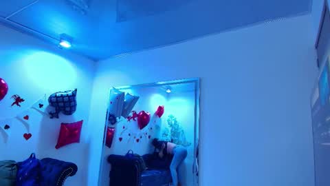 Snapshot of madame_scarllet chatting on February 16, 2026, 11:17 am Madame Scarllet online show from February 16, 2026, 11:17 am