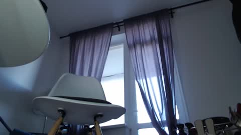 Snapshot of madamekatrina chatting on October 8, 2025, 1:20 pm madamekatrina online show from October 8, 2025, 1:20 pm