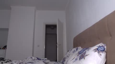 Snapshot of madamindigo chatting on February 23, 2025, 6:56 pm YourMadamIndigo online show from February 23, 2025, 6:56 pm