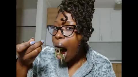 YourMadamIndigo online show from February 3, 2026, 4:56 pm