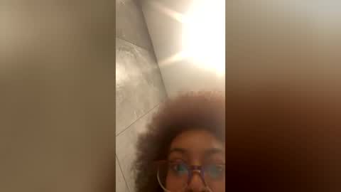 Snapshot of madamp1 chatting on July 8, 2026, 2:43 pm madamp1 online show from July 8, 2026, 2:43 pm
