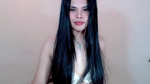 Snapshot of maddiejackson chatting on February 12, 2025, 6:40 pm Im ZY DONT FORGET TO FOLLOW ME - online show from February 12, 2025, 6:40 pm