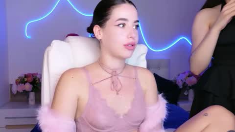Snapshot of maddieperezz chatting on June 4, 2026, 4:24 pm maddieperezz online show from June 4, 2026, 4:24 pm