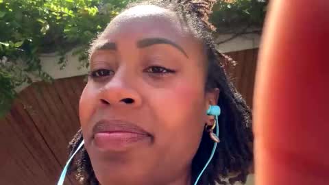 maddieroseee online show from May 3, 2026, 11:27 am