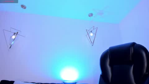 Maddison online show from April 9, 2026, 8:36 pm