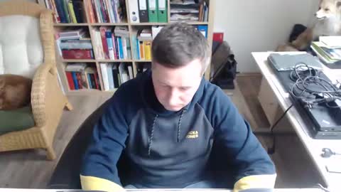 Snapshot of maddmax8 chatting on December 6, 2024, 1:22 pm Mad4You online show from December 6, 2024, 1:22 pm