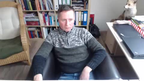 Snapshot of maddmax8 chatting on December 29, 2024, 1:17 pm Mad4You online show from December 29, 2024, 1:17 pm