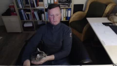 Snapshot of maddmax8 chatting on March 11, 2026, 4:57 pm Mad4You online show from March 11, 2026, 4:57 pm