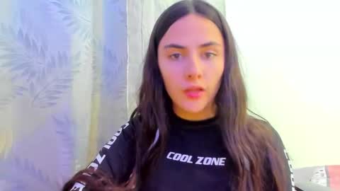 maddy8_ online show from December 29, 2024, 2:17 am