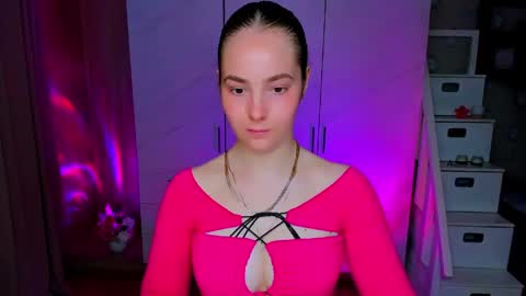 maddy_gate online show from May 11, 2026, 2:23 pm